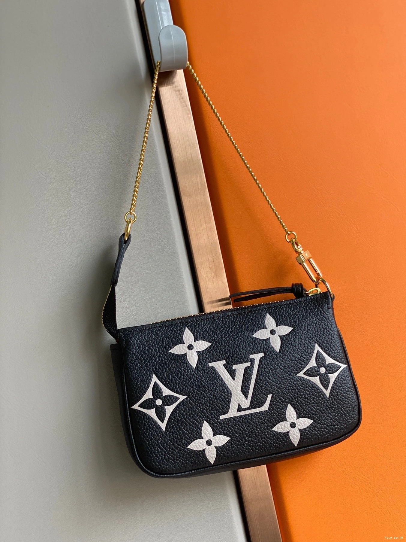 Firstbags ru ACCESSOIRES MINI VUITTON LOUIS POCHETTE 0812